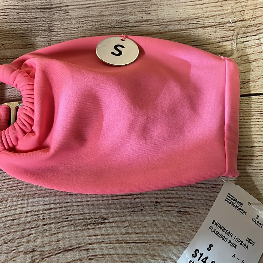 Swimwear Flamingo Pink Top (Smoker) - Picture 4 of 7